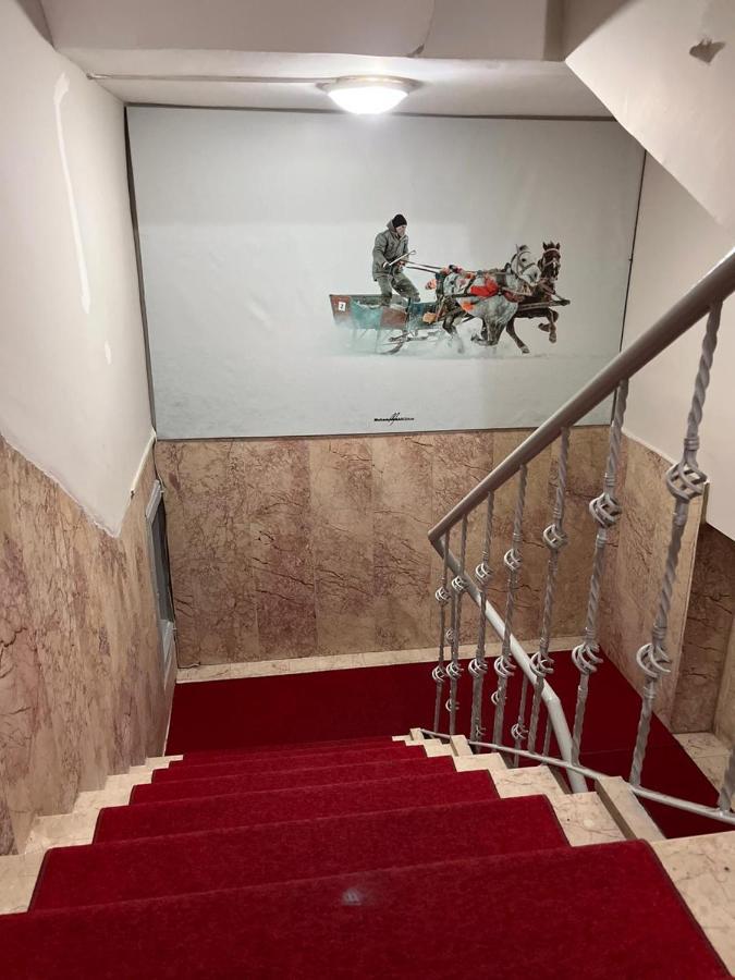 Konak Hotel 2 Kars Eksteriør bilde